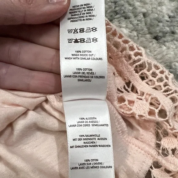 Light Pink Crochet Cropped Tube Top - Picture 8 of 8